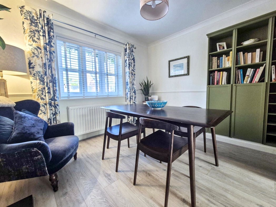 Property image 10 of 36