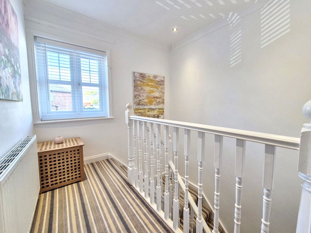 Property image 16 of 36