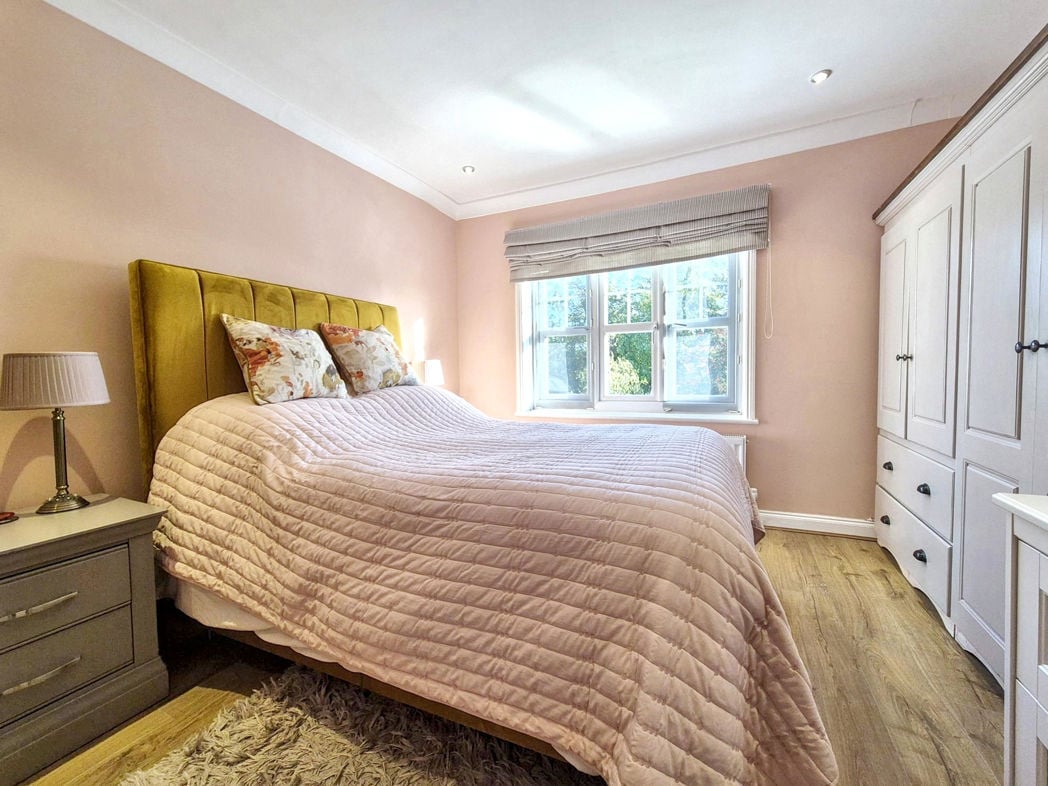 Property image 18 of 36