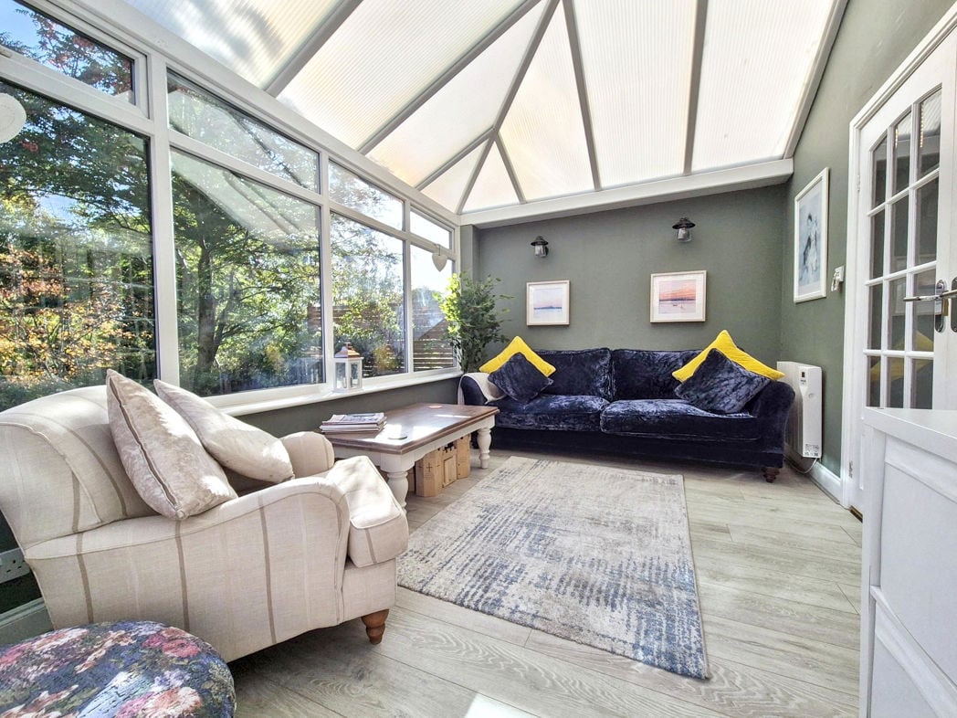 Property image 28 of 36