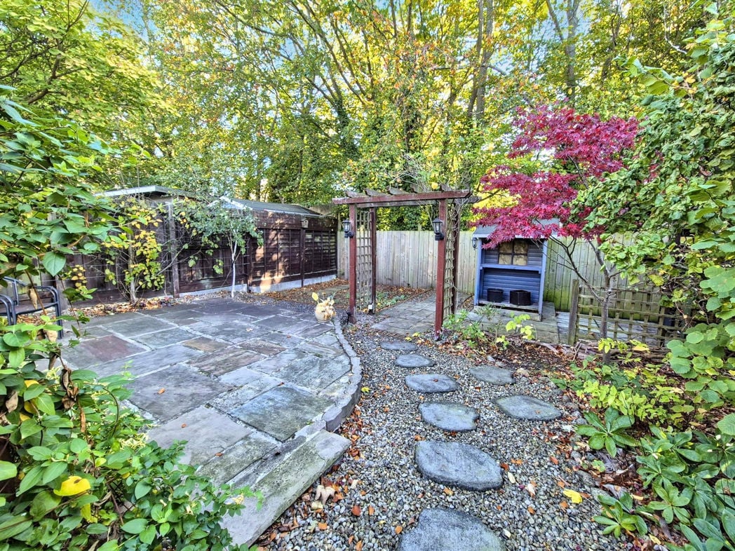 Property image 34 of 36