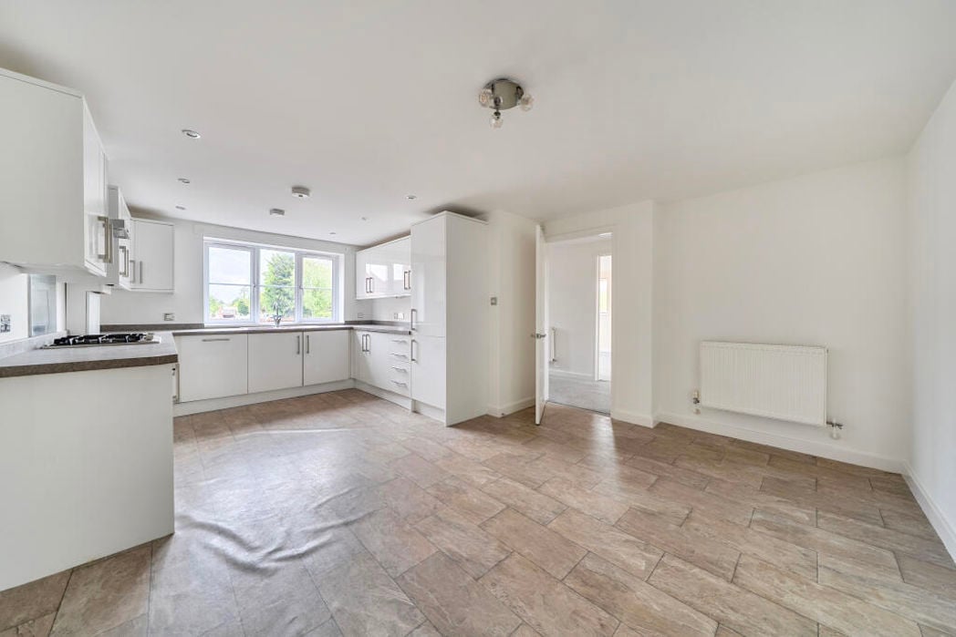 Property image 3 of 13