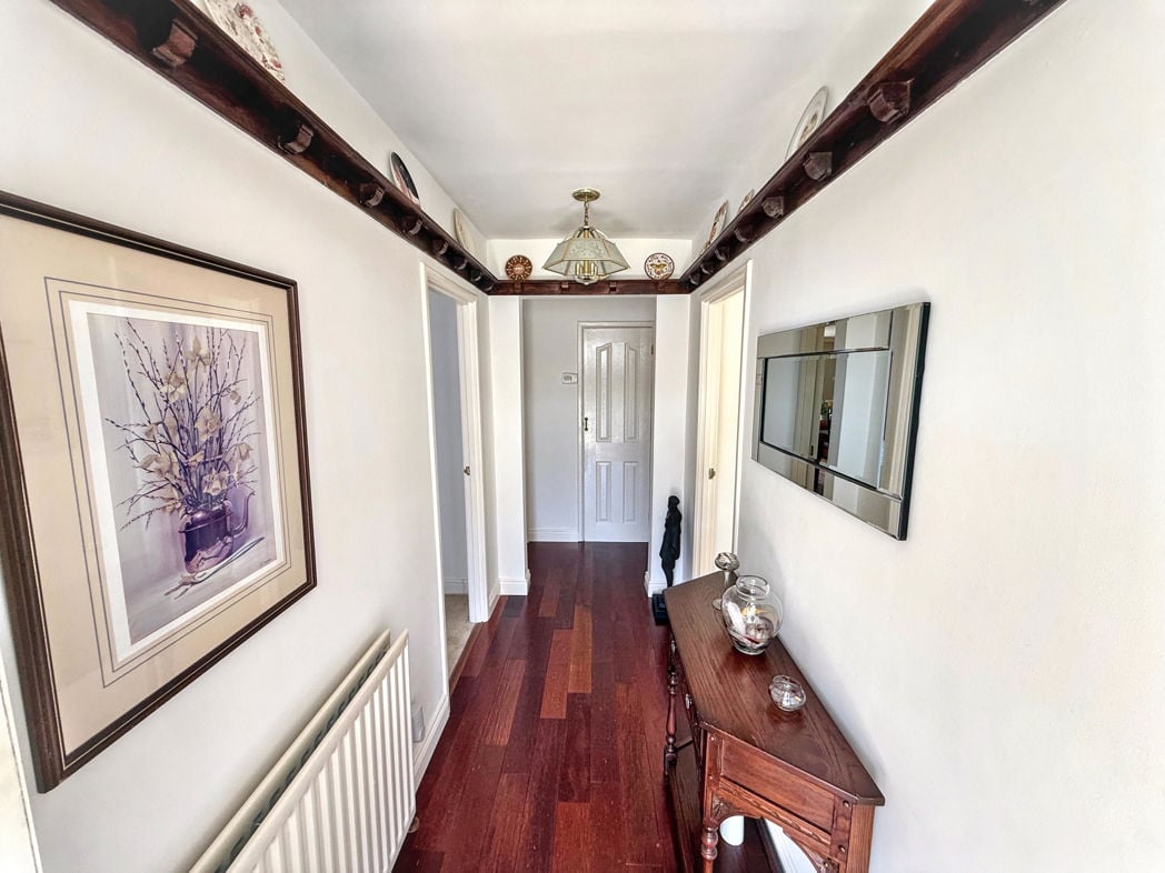Property image 7 of 13