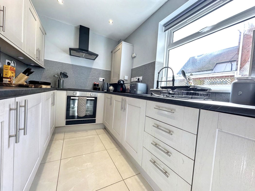 Property image 7 of 23