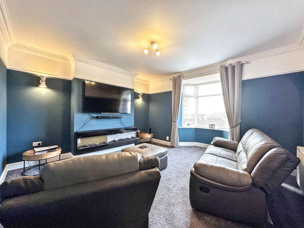 Property image 4 of 23