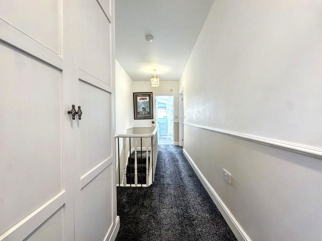 Property image 18 of 23