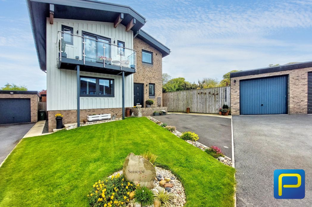 Property image 2 of 37