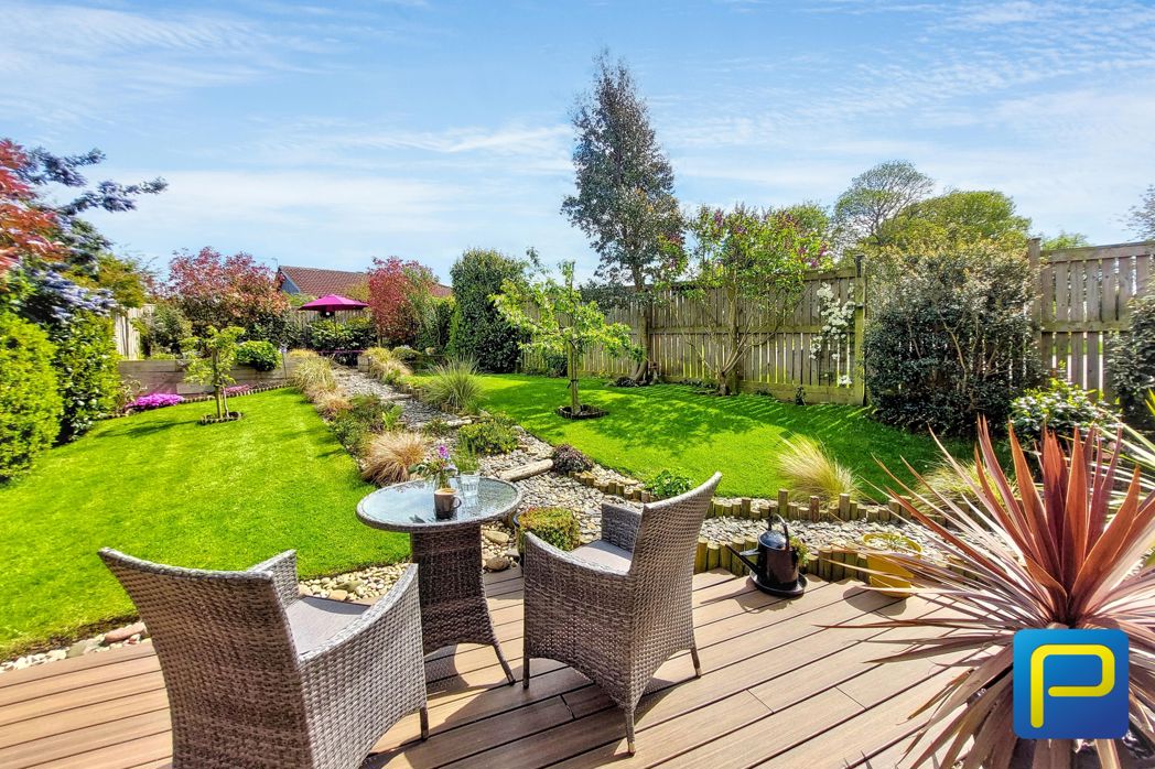 Property image 33 of 37