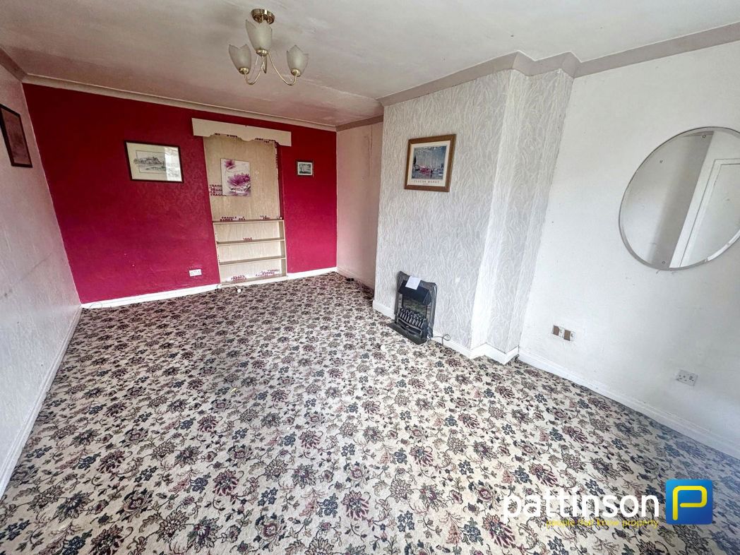 Property image 3 of 12