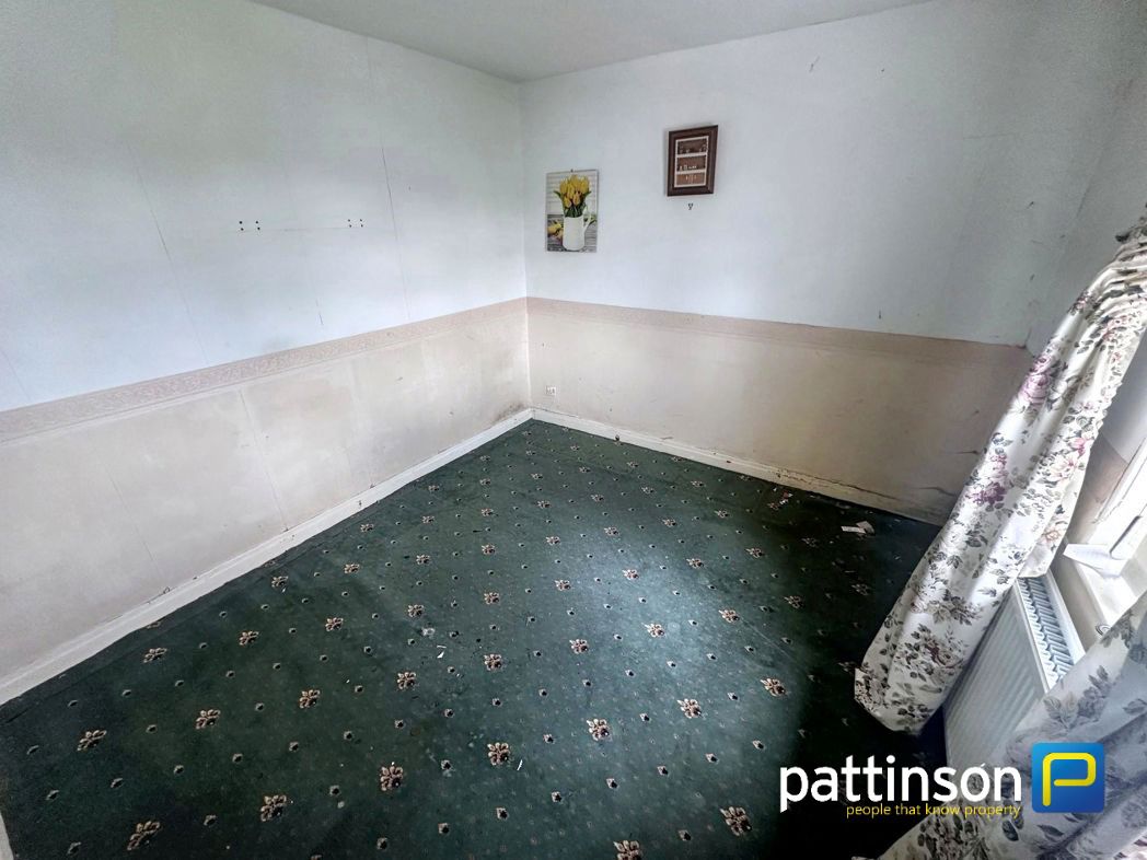 Property image 7 of 12