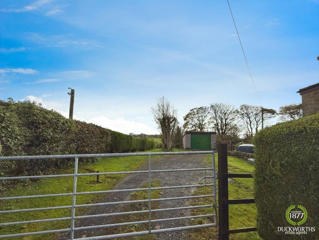 Property image 13 of 26