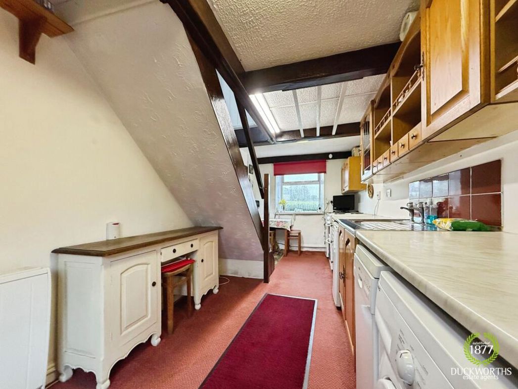Property image 5 of 26