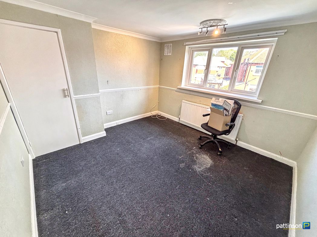 Property image 14 of 21