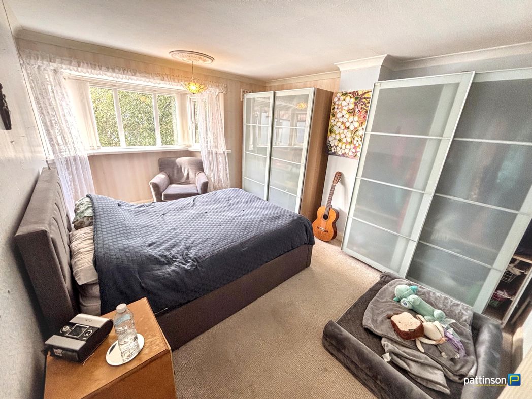 Property image 12 of 21
