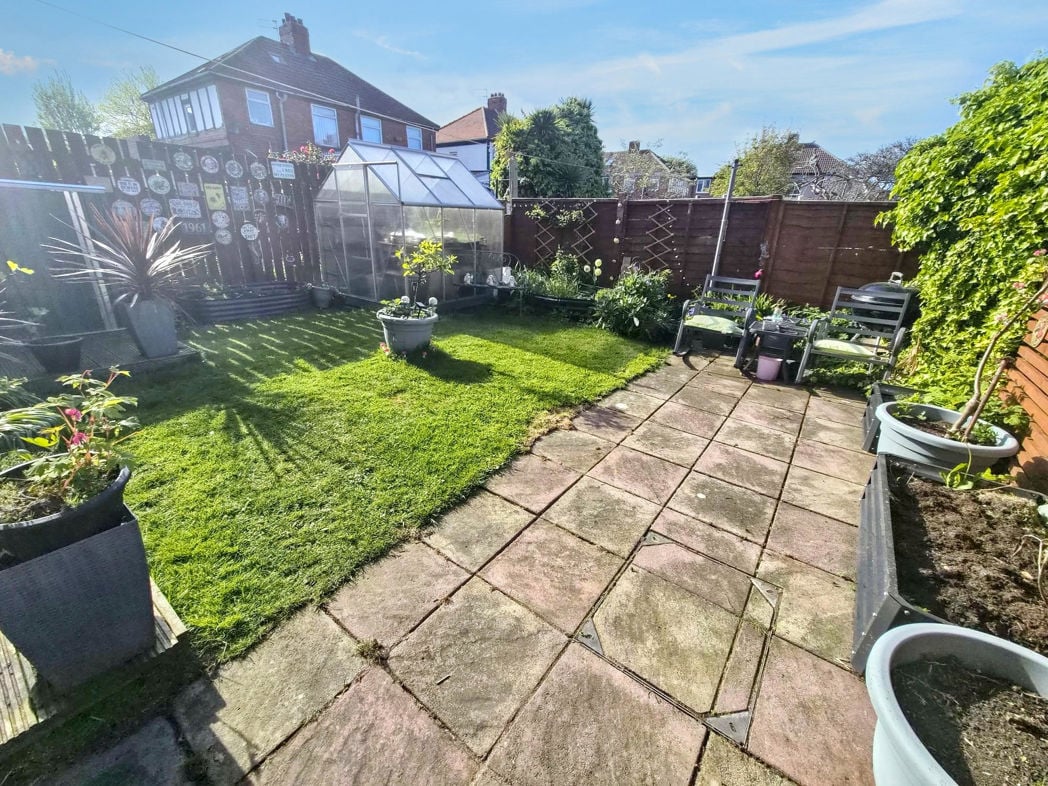 Property image 16 of 17