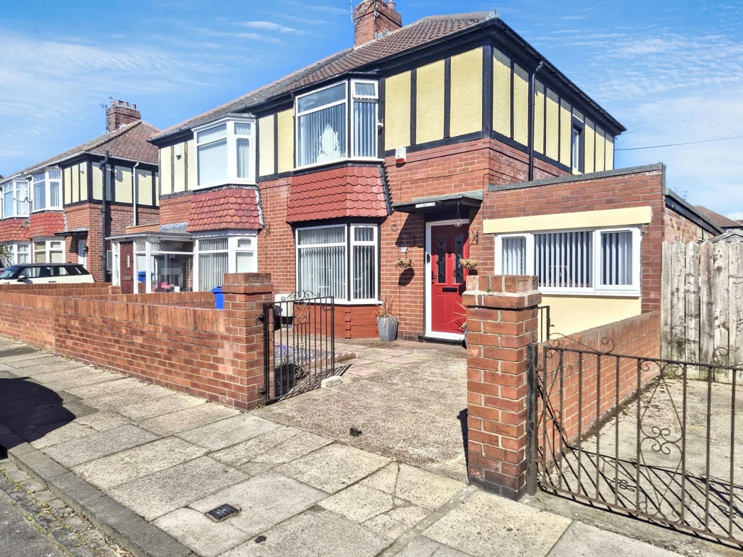 Property image 1 of 17