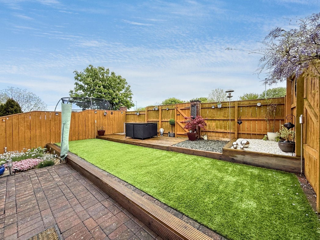 Property image 25 of 28