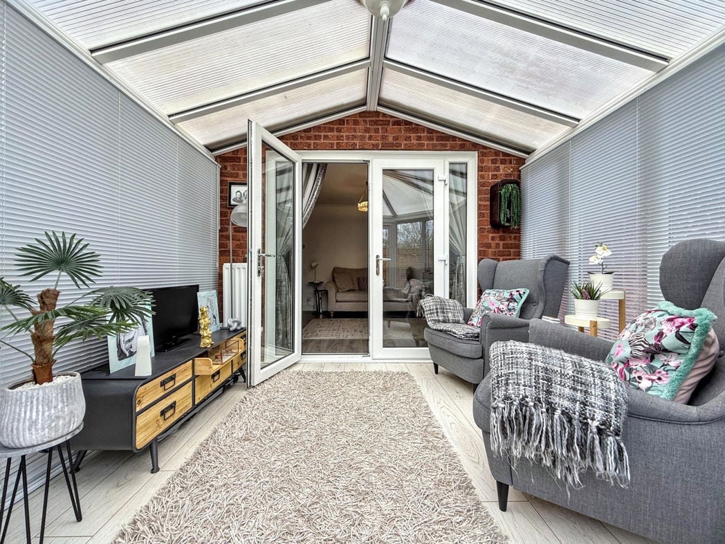Property image 7 of 28