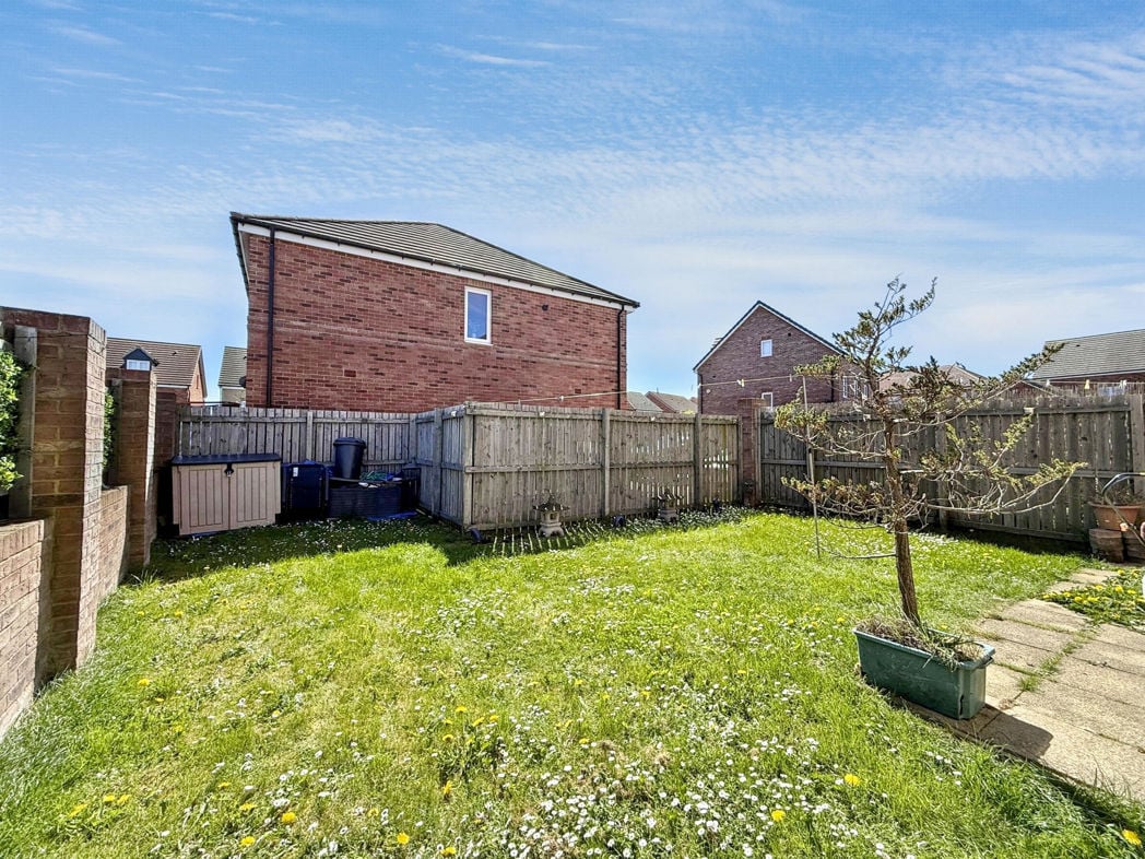Property image 3 of 21