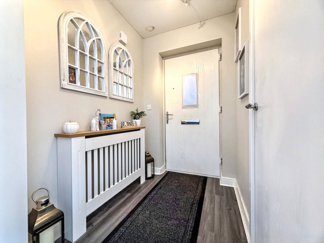Property image 4 of 21