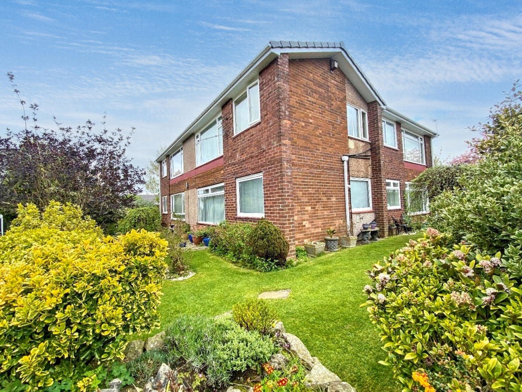 Property image 1 of 8