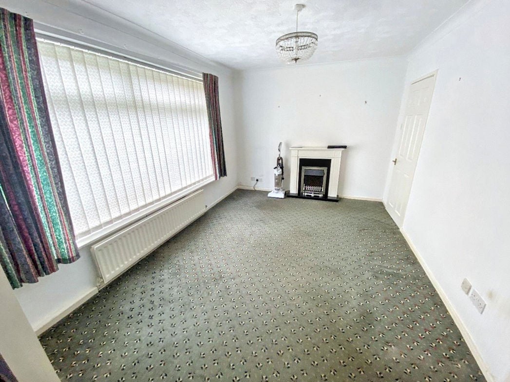 Property image 2 of 8