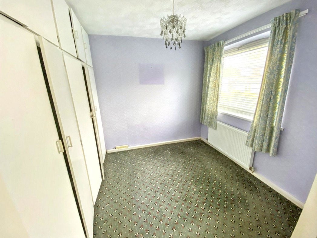 Property image 5 of 8