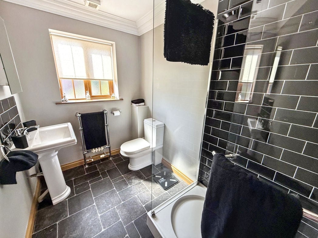 Bathroom W/C