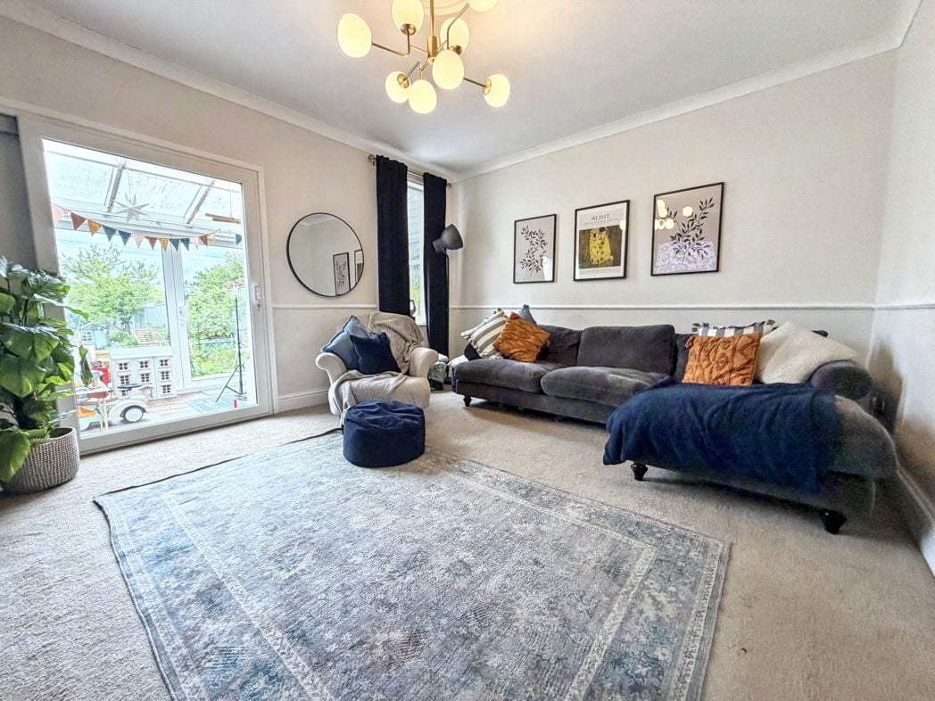 Property image 2 of 28