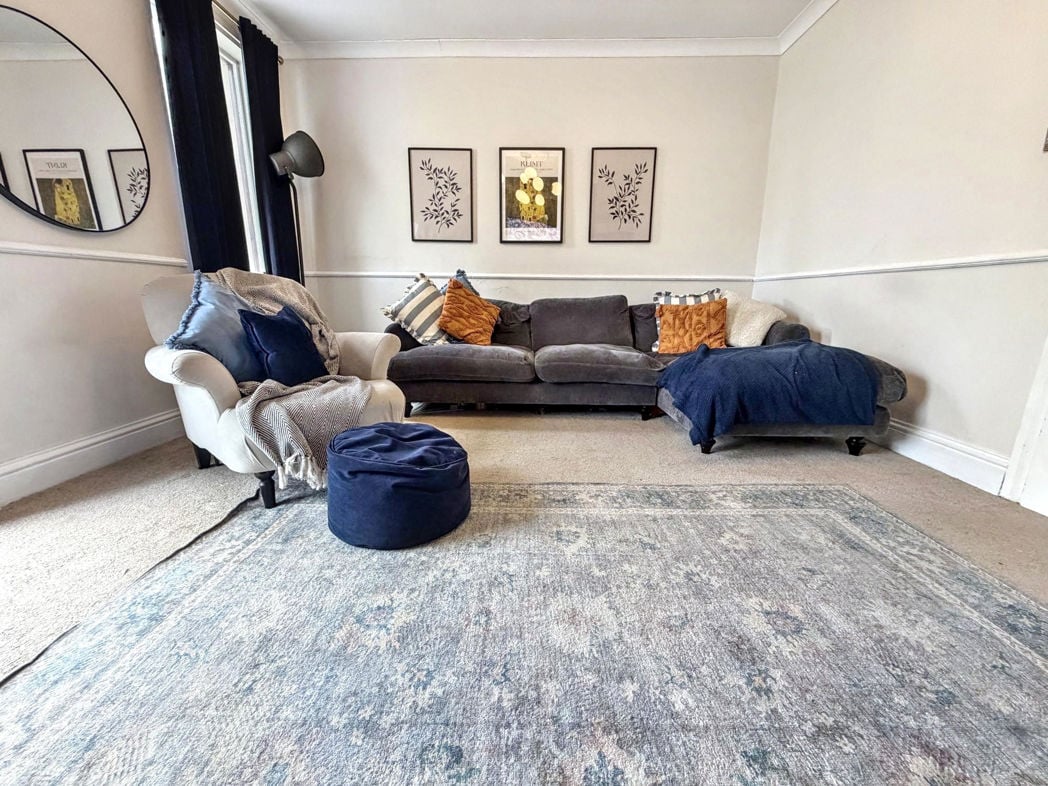 Property image 6 of 28