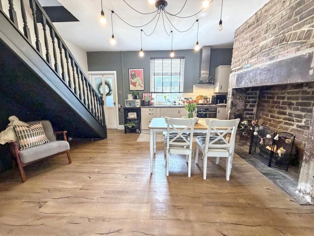 Property image 1 of 28