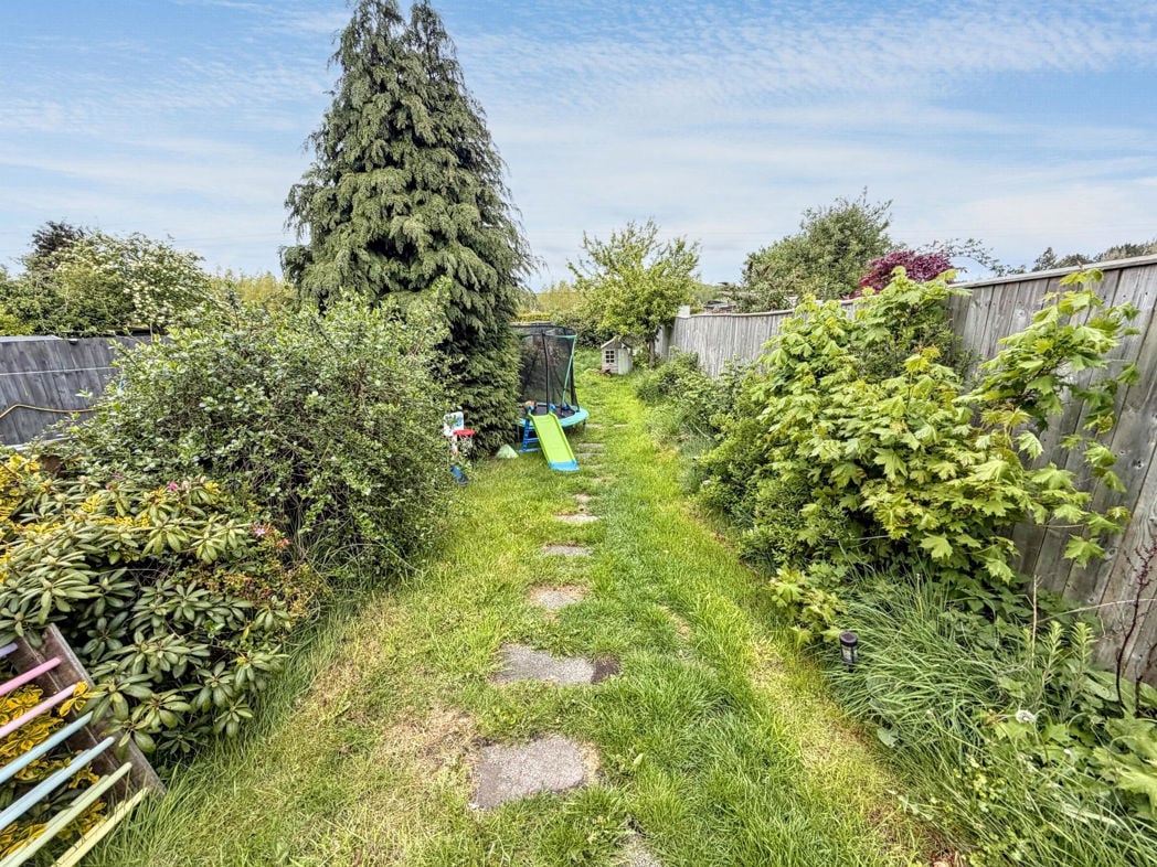 Property image 27 of 28