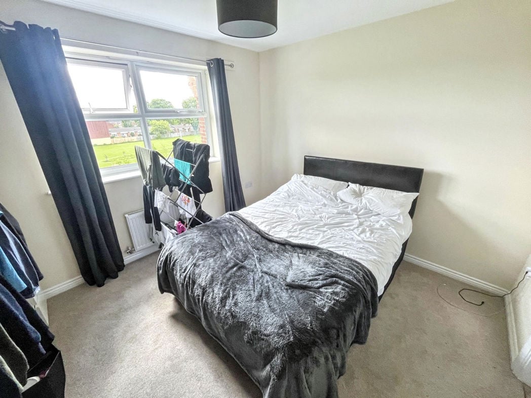 Property image 4 of 8