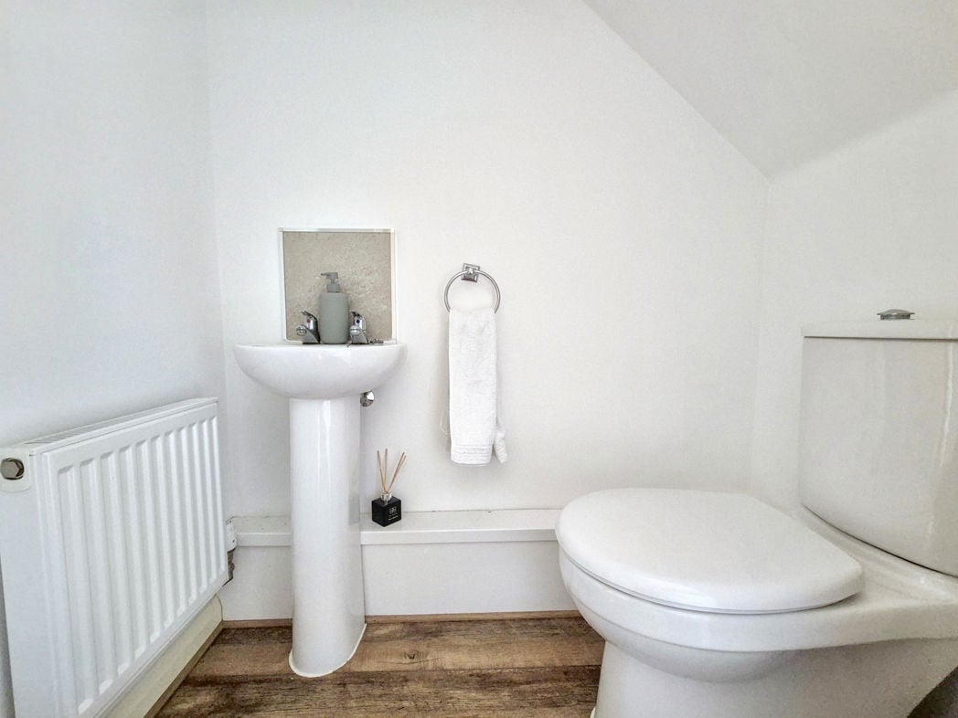 Property image 5 of 20