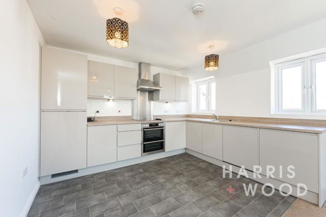 Property image 5 of 15