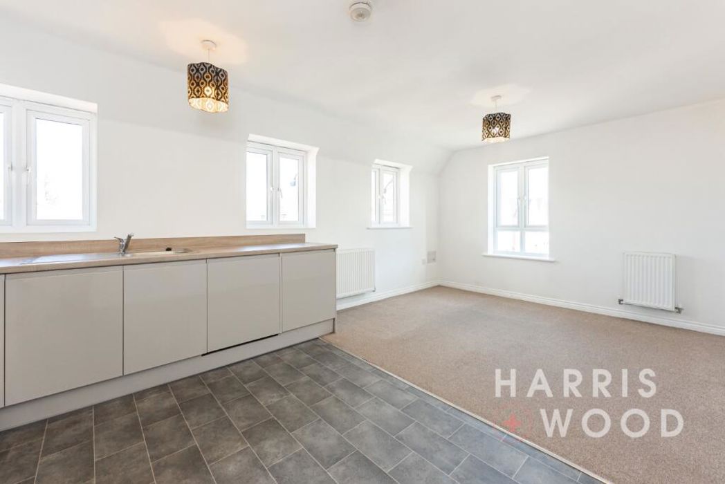Property image 7 of 15