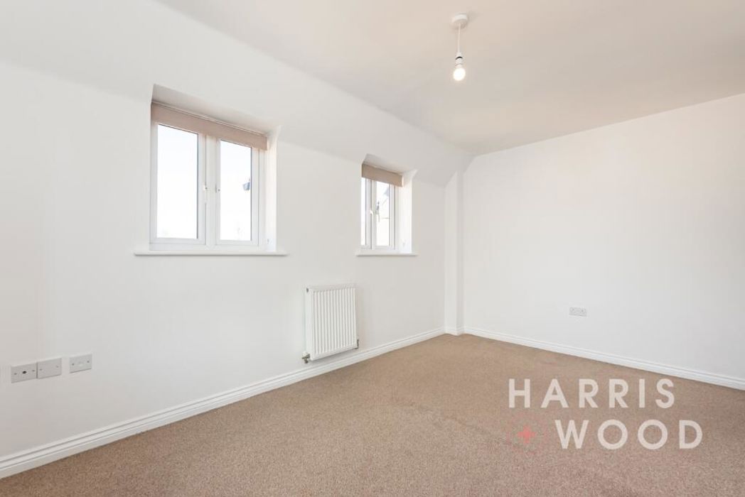 Property image 10 of 15