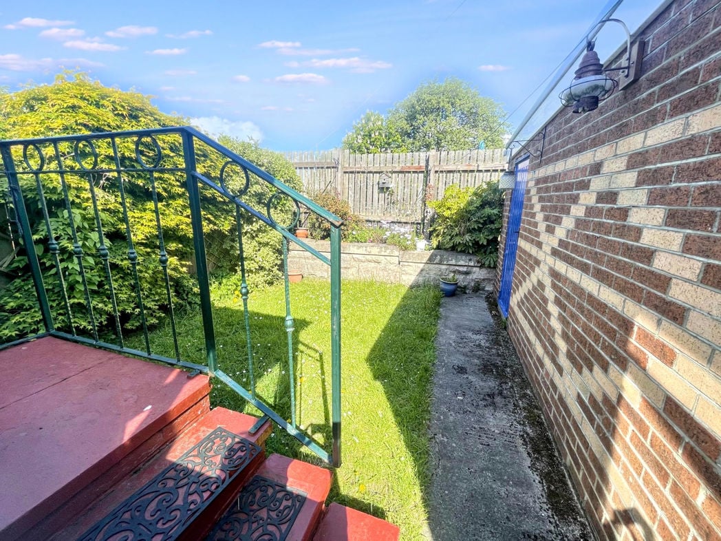 Property image 10 of 10