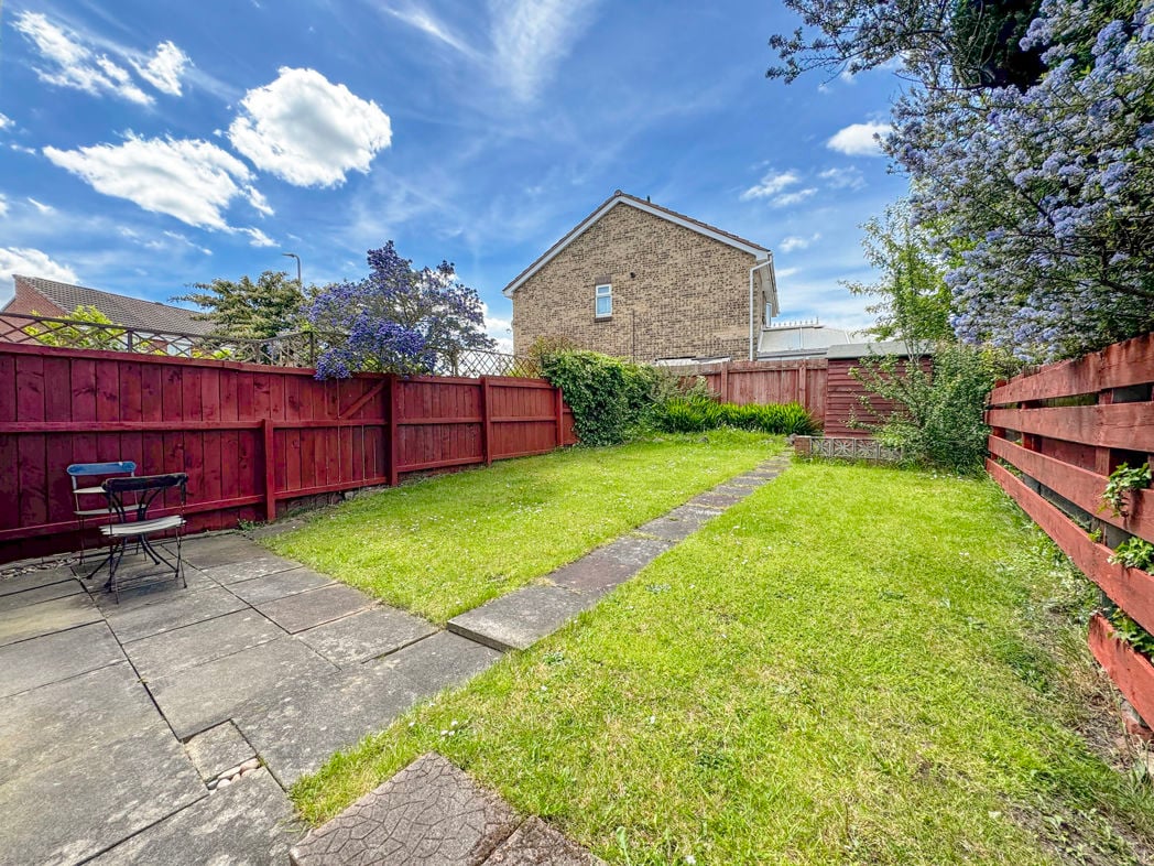 Property image 8 of 9