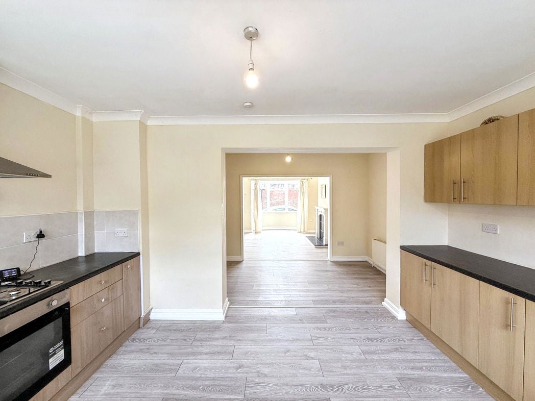 Property image 7 of 13