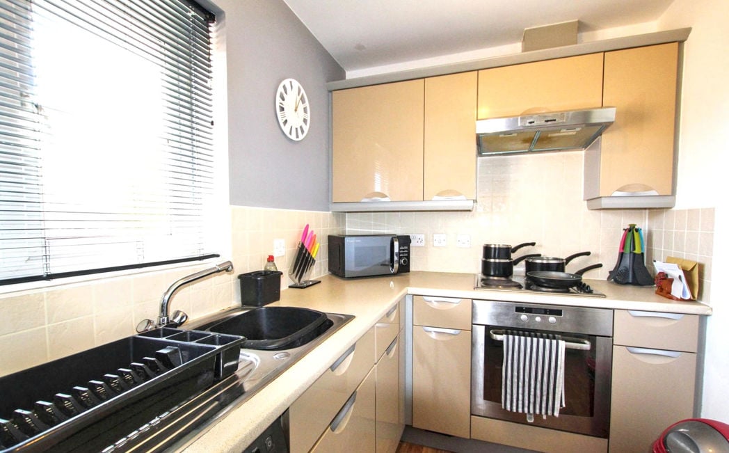 Property image 12 of 17