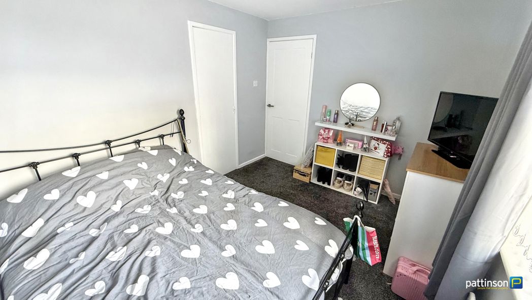 Property image 16 of 22