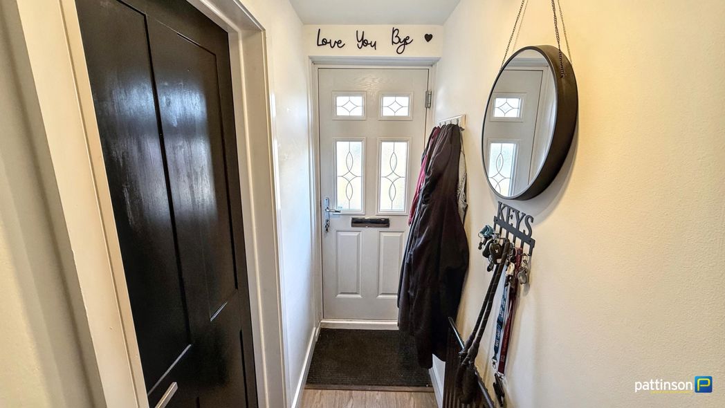 Property image 2 of 22