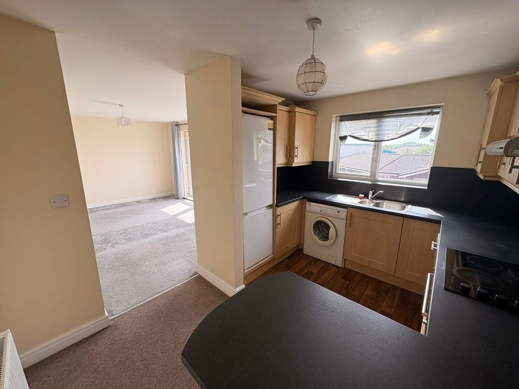 Property image 2 of 17