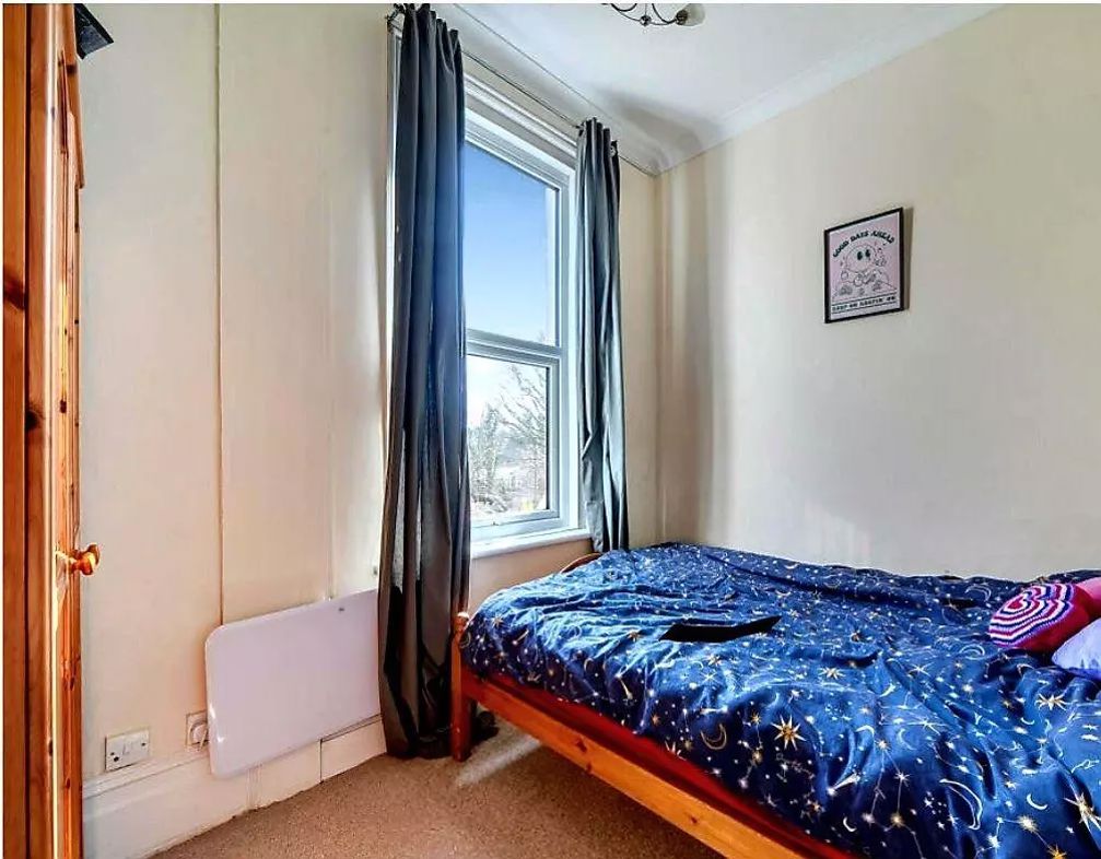 Property image 7 of 11
