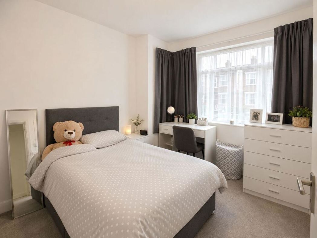 Property image 5 of 7