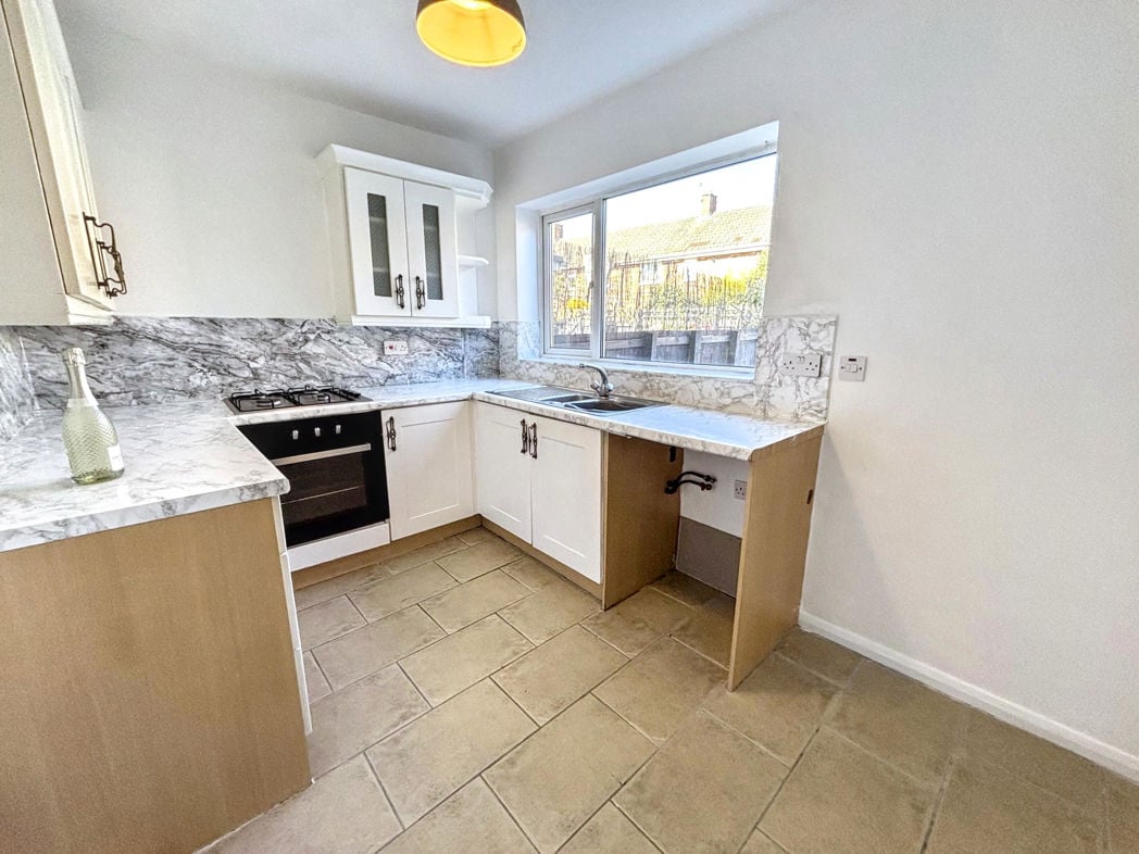 Property image 6 of 13