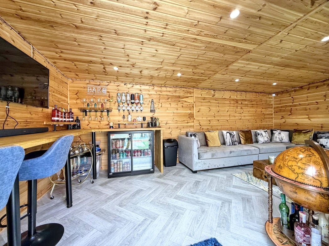 Property image 28 of 29