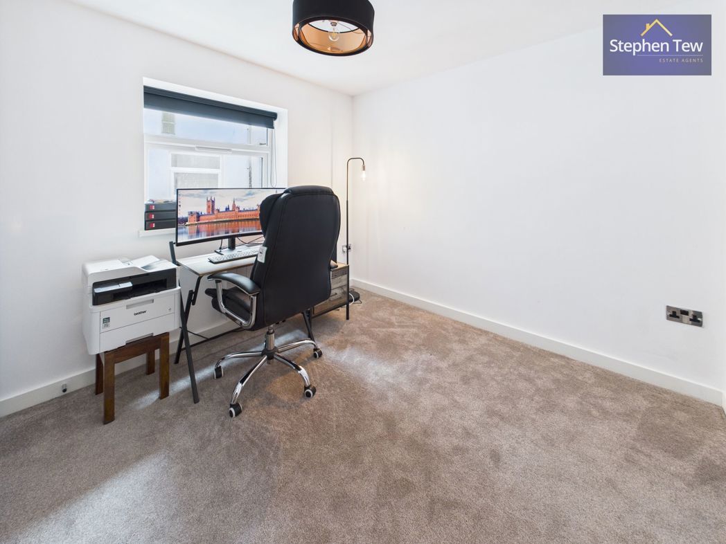 Property image 14 of 40