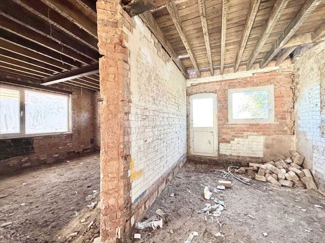 Property image 4 of 10